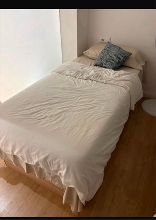 Armario Blanco IKEA y Cama Canapé de 90 CM