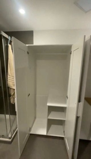 Armario Blanco IKEA y Cama Canapé de 90 CM