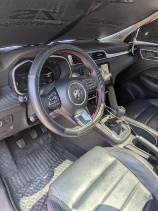 MG ZS 1.0T Luxury 2022