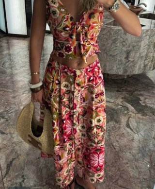 Conjunto estampado floral ZARA