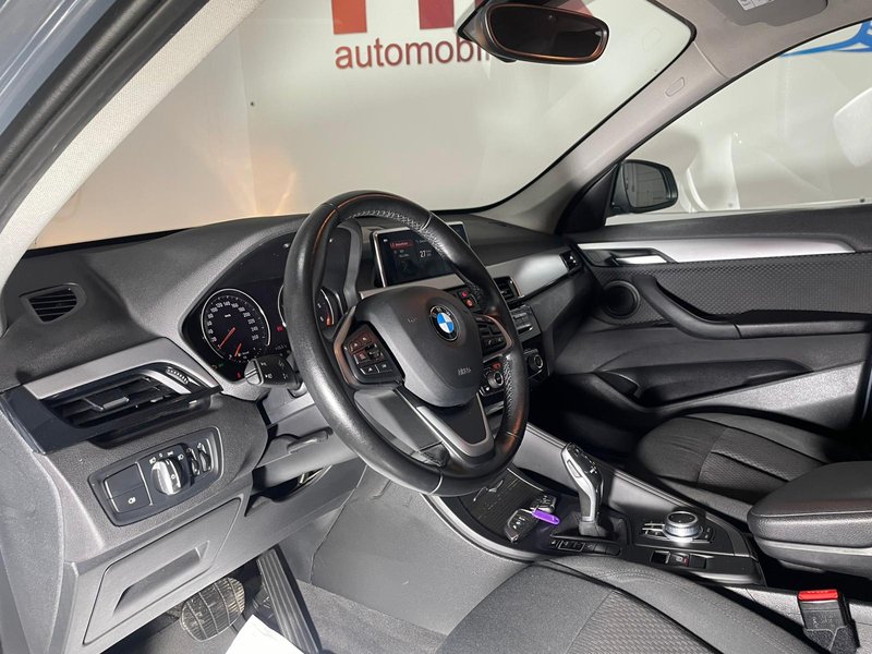 BMW X1 sDrive16d 2021, foto 6