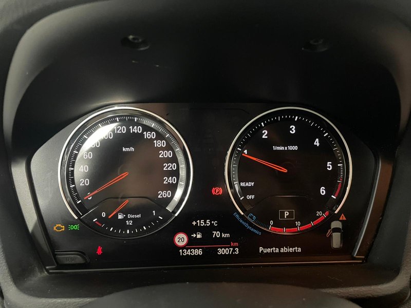 BMW X1 sDrive16d 2021, foto 9