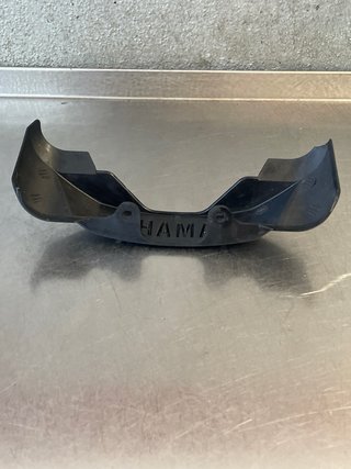 Embellecedor Tija Yamaha YBR125 2005