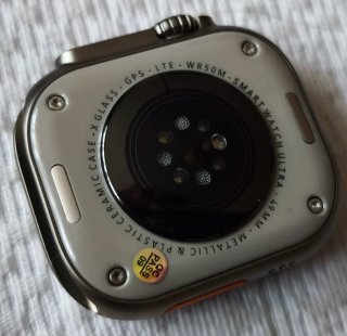 Hello Watch 3 Ultra con correas