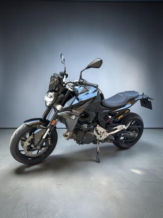 BMW F 900 R Triple Black 2023