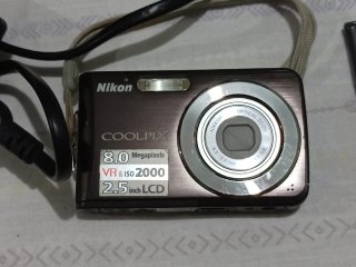 Cámara Nikon COOLPIX 8.0 Megapixels VR