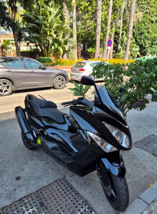 Yamaha Tmax 500