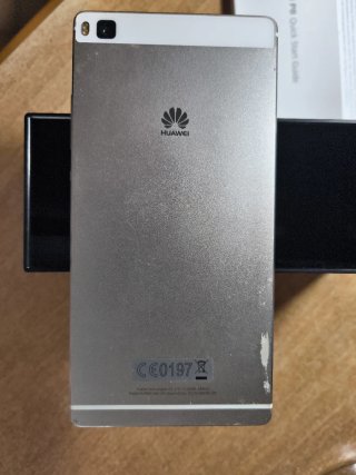 Huawei P8 Smartphone