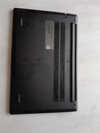 Lenovo V15 G4 Ryzen 3 8GB 512GB SSD