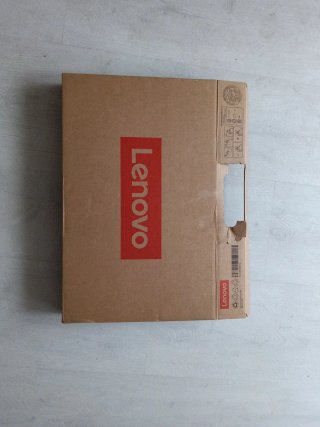 Lenovo V15 G4 Ryzen 3 8GB 512GB SSD