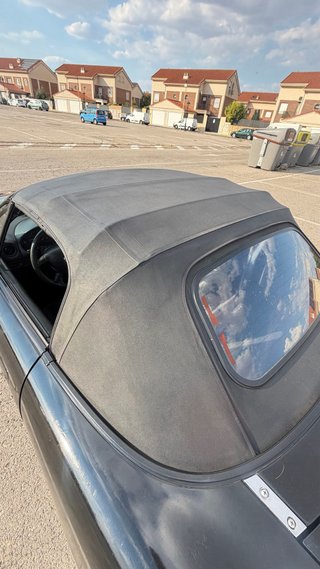 Mazda MX-5 2000