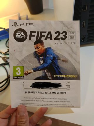 PS5 lector de discos 825gb + 2 mandos + 3 Juegos