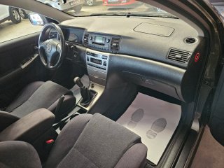 Toyota Corolla 1.6 gasolina 110cv,solo 138.000k.