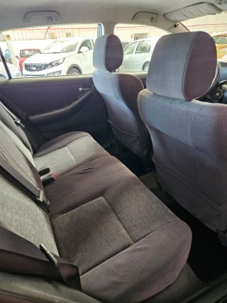 Toyota Corolla 1.6 gasolina 110cv,solo 138.000k.