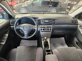 Toyota Corolla 1.6 gasolina 110cv,solo 138.000k.