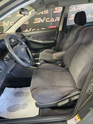 Toyota Corolla 1.6 gasolina 110cv,solo 138.000k.
