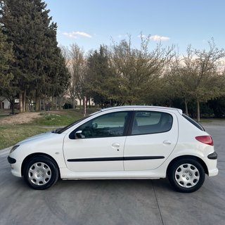 Peugeot 206 2004