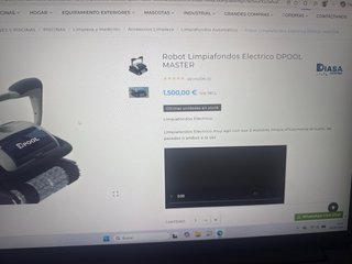 Robot Limpiafondos DPOOL Piscina