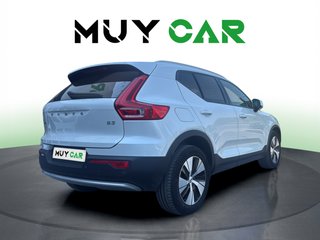 Volvo XC40 B3 G Core Dark Auto 120 kW (163 CV)