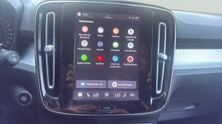 Volvo XC40 B3 G Core Dark Auto 120 kW (163 CV)