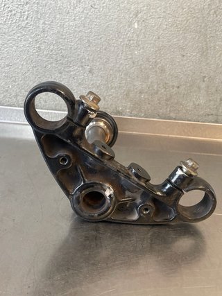 Tija inferior Yamaha YBR125 2005