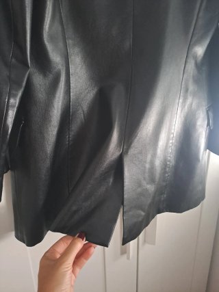 Blazer polipiel Zara negro