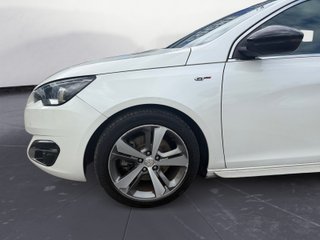 Peugeot 308 2016