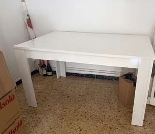 Mesa de comedor extensible blanca