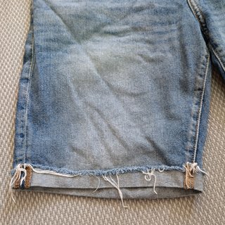 Bermuda Vaquera H&M Talla 32 Bajo Deshilachado