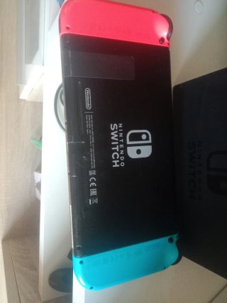 Nintendo Switch Azul y Rojo