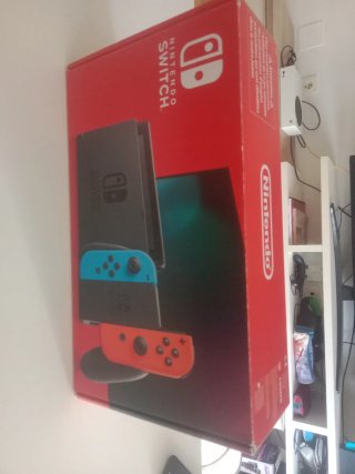 Nintendo Switch Azul y Rojo