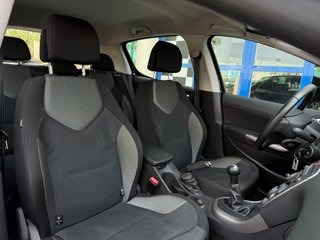 Peugeot 308 Premium 1.6 VTi 120