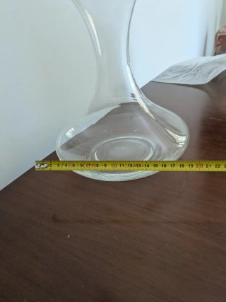 Caraffa vino in vetro trasparente