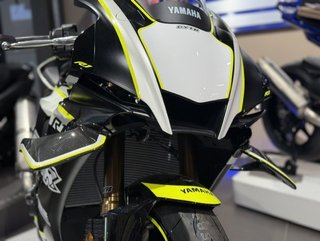 Yamaha R1 Edición Ceni