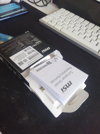 Adaptador WiFi USB MSI AX1800 Nano