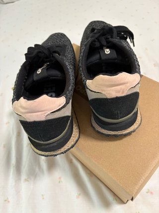 Zapatillas Gioseppo caladas piel y esparto T41