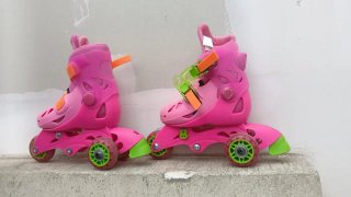Patines en línea rosas para niños