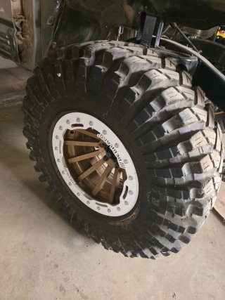 Maxxis Trepador 37