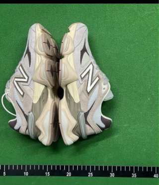 New Balance 9060 Grigio/Bianco
