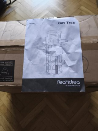 Árbol para gatos con varios niveles