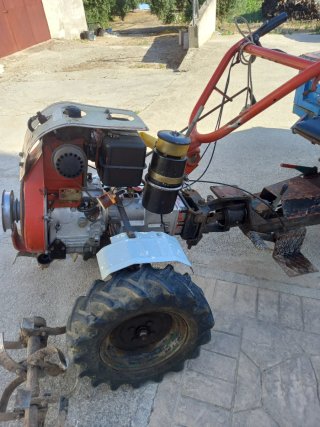 Motocultor Diesel con Remolque