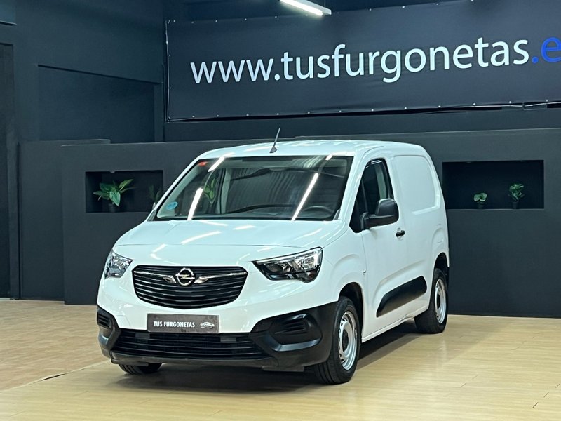 Opel Combo LIFE L ELEGANCE 1.5 DIESEL MT6 2021