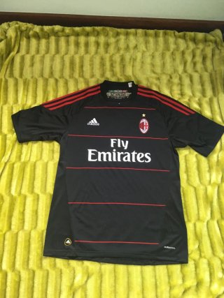 Camisola Vintage AC Milan Preta 2010/2011 Original