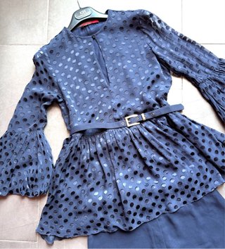 Blusa Carolina Herrera Azul Marino