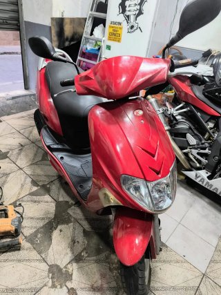 Kymco Vitality 50 2T Roja Scooter ITV al día