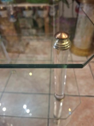 Mesa de centro cristal y metal dorado