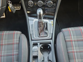 Volkswagen Golf GTI Performance 2.0 TSI 180kW(245CV) DSG