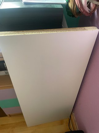 Baldas de madera blancas