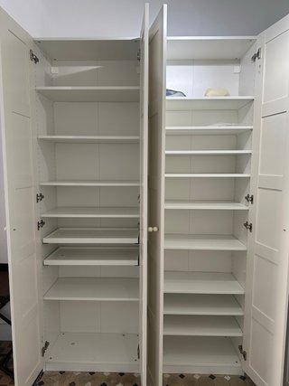 Vestidor Armarios PAX IKEA con luz LED
