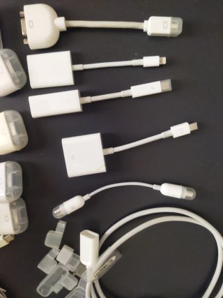 Adaptadores y Cables Apple Mac